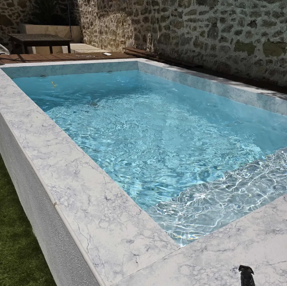 bassin-de-piscine